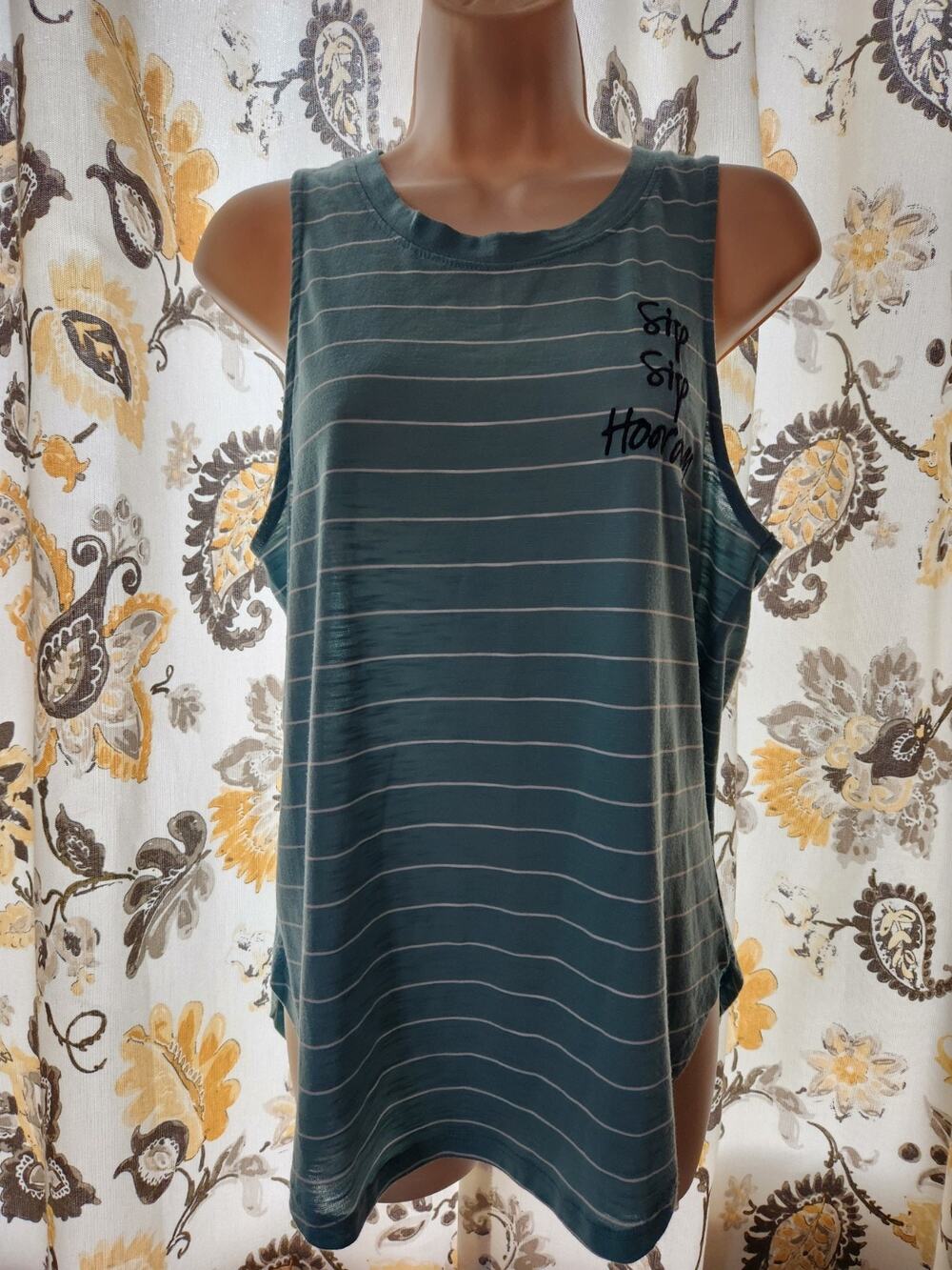 Tank Top Women's Size Large Green White Stripe Scoop Neck Wide Strap